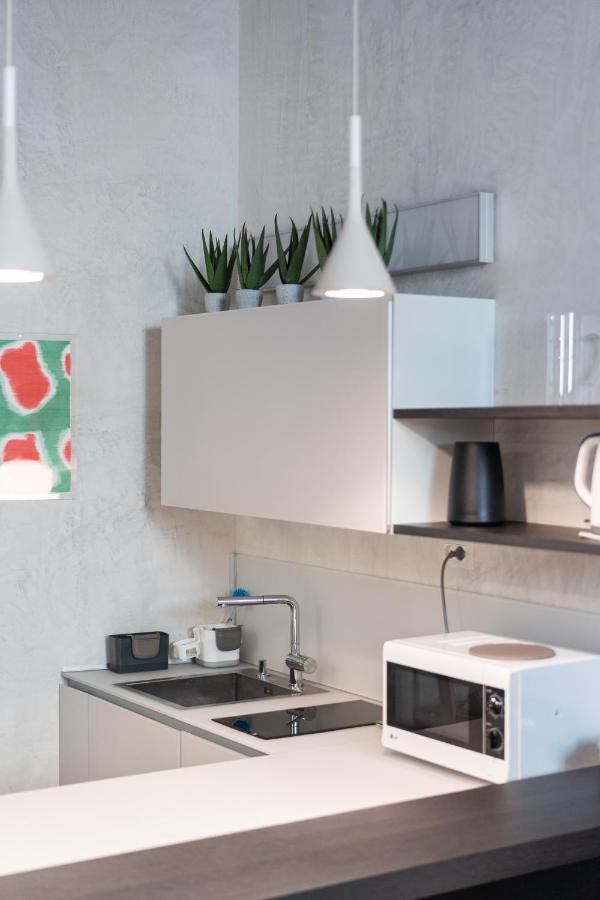 Rosa Luxury Apartment เวโรนา ภายนอก รูปภาพ